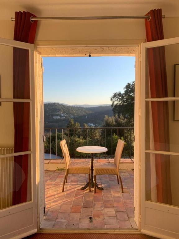 Hotel La Boulangerie Grimaud Room photo
